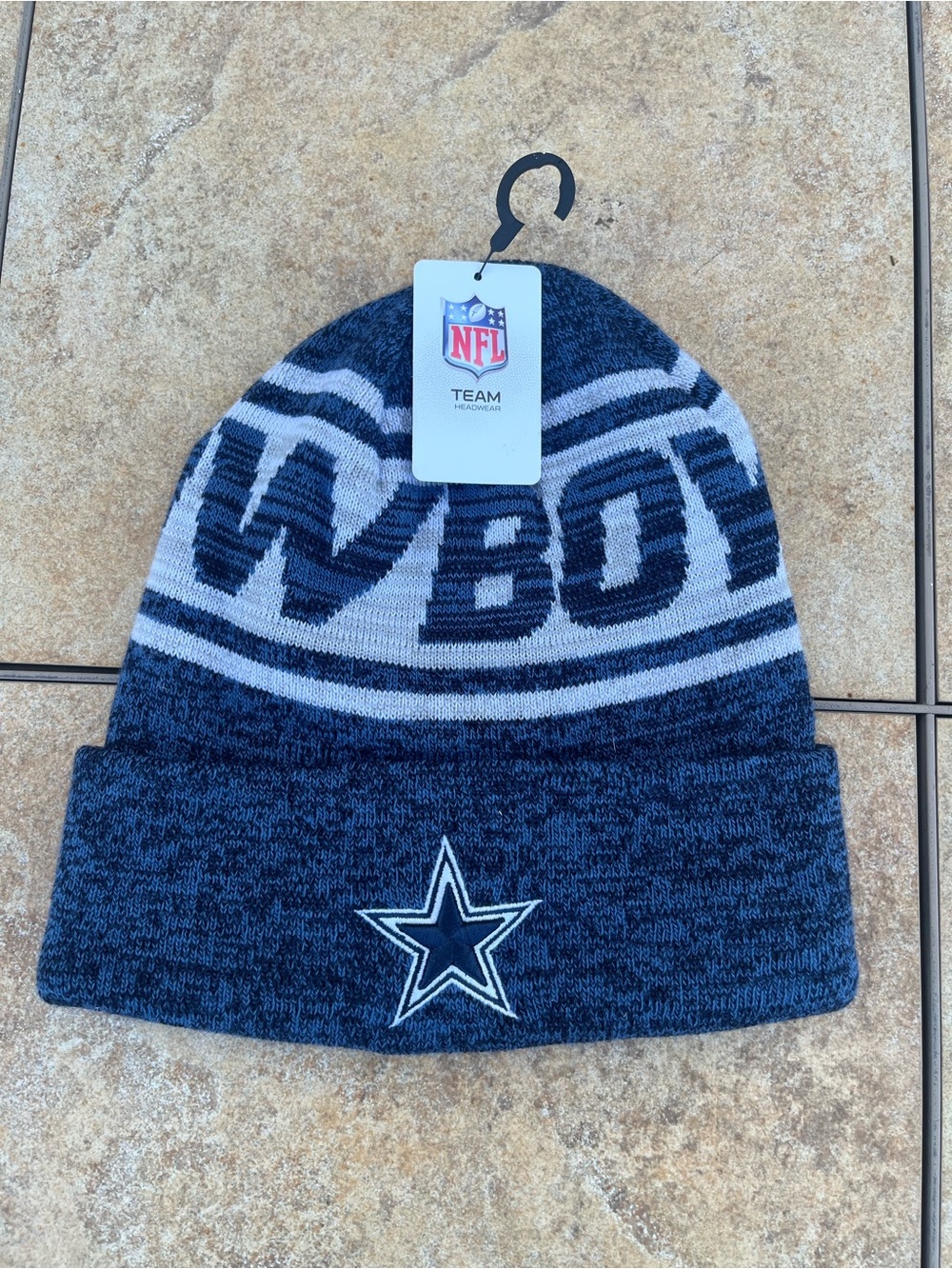 Dallas Cowboys NFL Team Headwear Knit Beanie Hat Cuffed Winter Cap NWT One Size